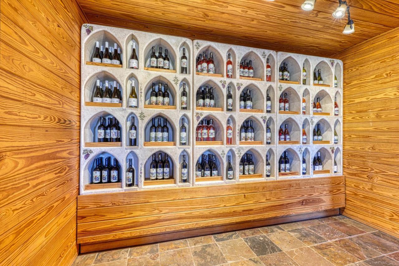 Вілла The Pecan @ Mendelbaum Winery Guest Cabins Фредеріксбург Екстер'єр фото